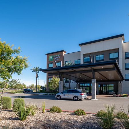 Holiday Inn Express & Suites - Gilbert - Mesa Gateway Airport Exterior foto