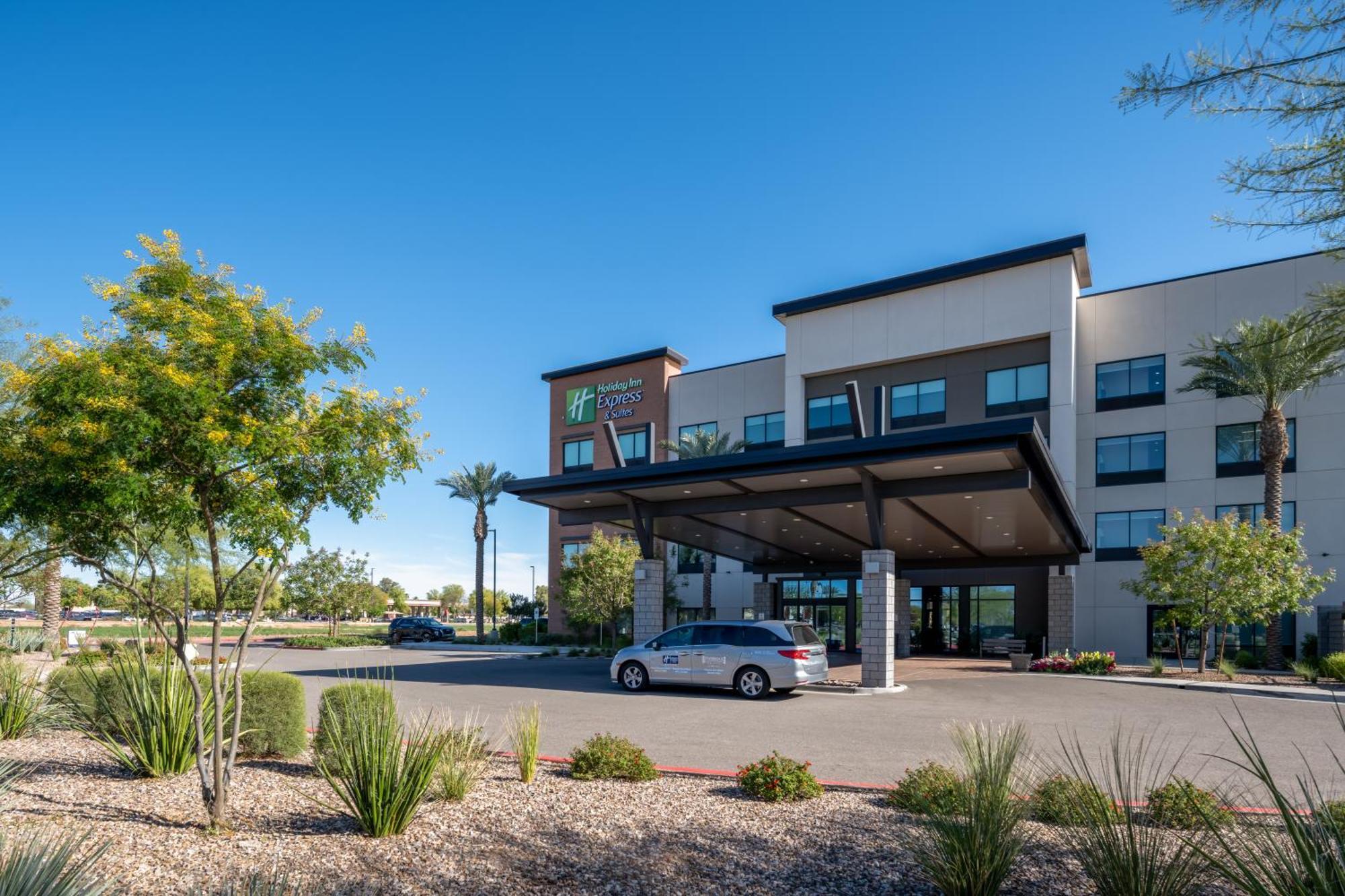 Holiday Inn Express & Suites - Gilbert - Mesa Gateway Airport Exterior foto